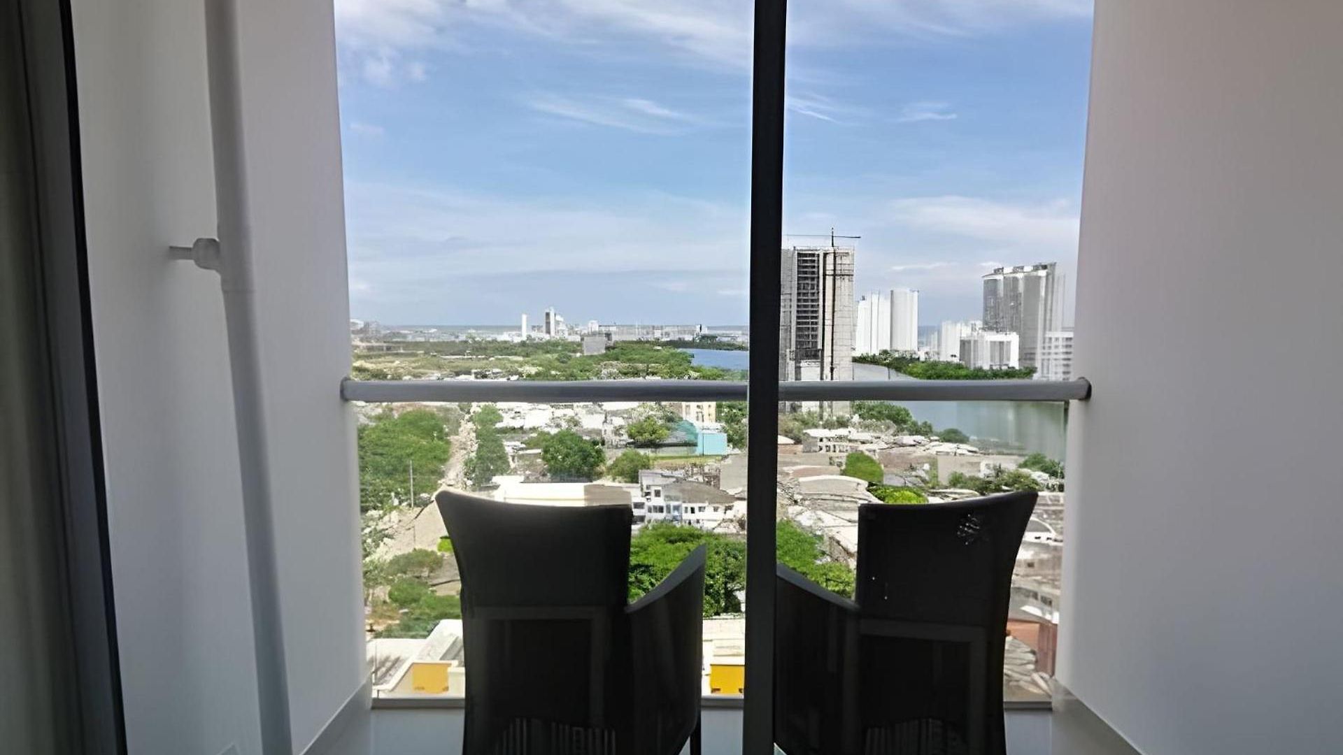 A 5 Minutos Del Centro Histórico. Apartamento *